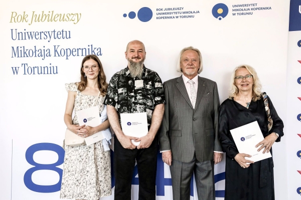 Kliknij, aby powiększyć zdjęcie.