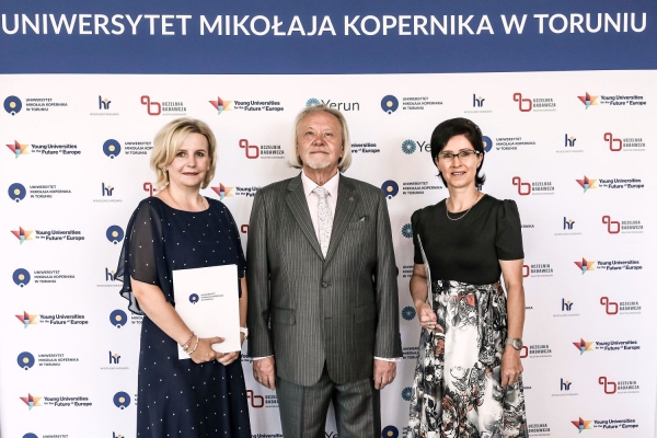 Kliknij, aby powiększyć zdjęcie.