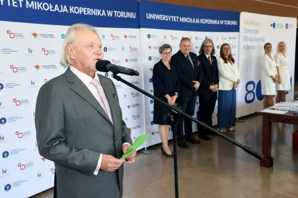 Kliknij, aby powiększyć zdjęcie.