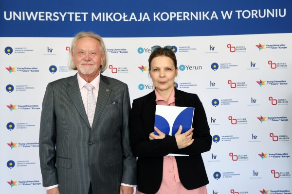 Kliknij, aby powiększyć zdjęcie.