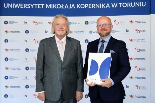 Kliknij, aby powiększyć zdjęcie.