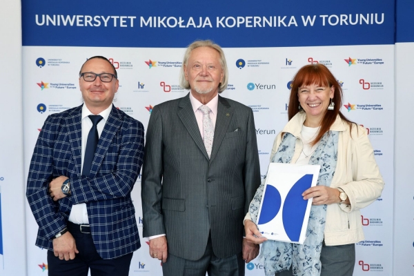 Kliknij, aby powiększyć zdjęcie.