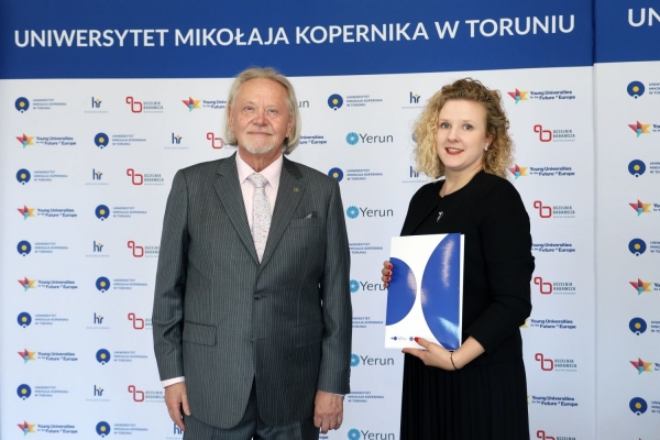 Kliknij, aby powiększyć zdjęcie.