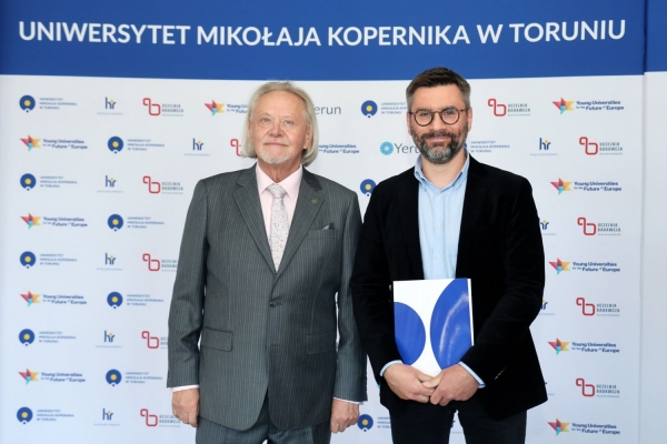 Kliknij, aby powiększyć zdjęcie.
