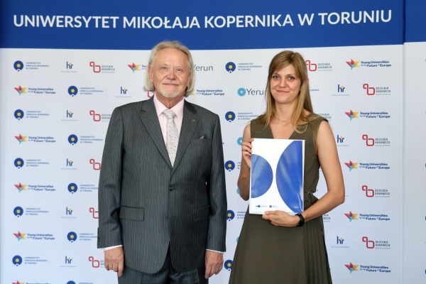 Kliknij, aby powiększyć zdjęcie.
