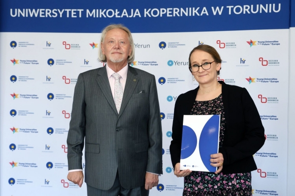 Kliknij, aby powiększyć zdjęcie.