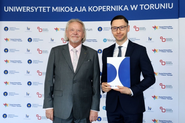 Kliknij, aby powiększyć zdjęcie.