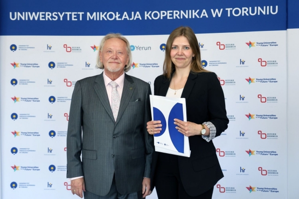 Kliknij, aby powiększyć zdjęcie.