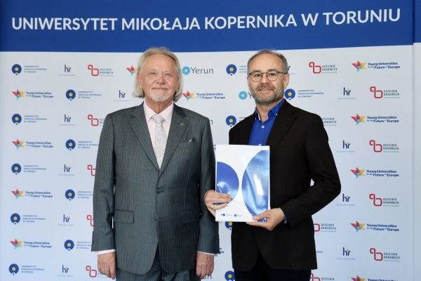 Kliknij, aby powiększyć zdjęcie.