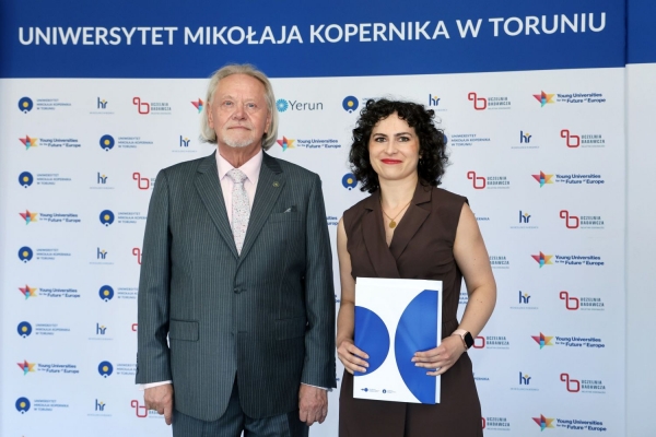 Kliknij, aby powiększyć zdjęcie.