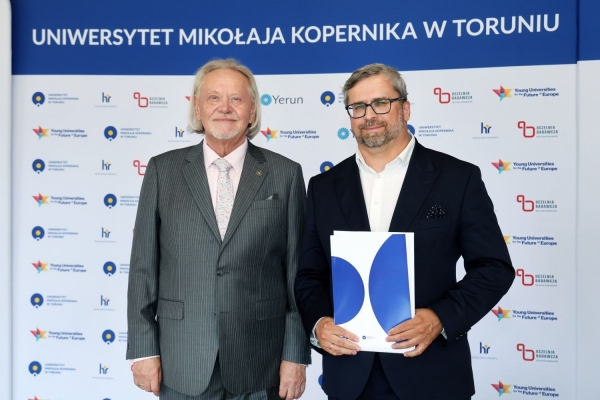 Kliknij, aby powiększyć zdjęcie.