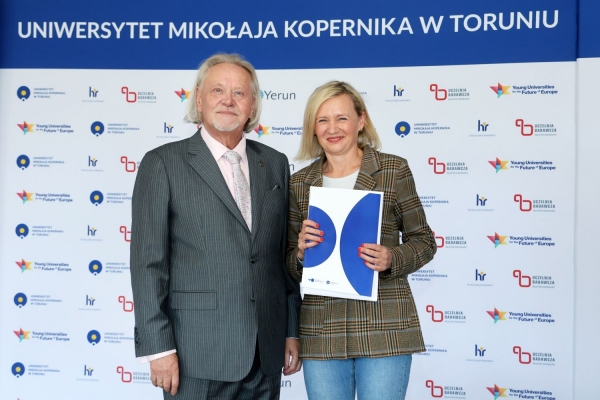 Kliknij, aby powiększyć zdjęcie.