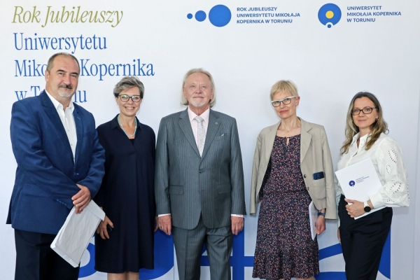 Kliknij, aby powiększyć zdjęcie.