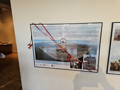 Click to zoom the picture.