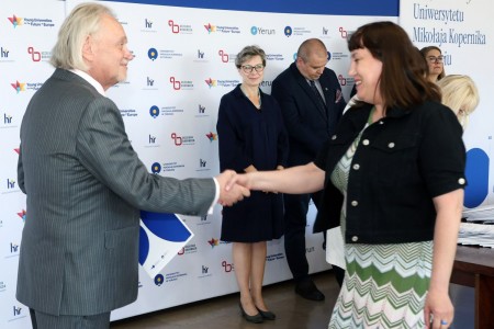 Kliknij, aby powiększyć zdjęcie.