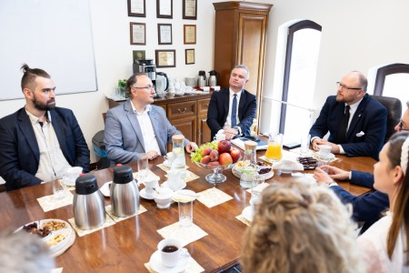 Kliknij, aby powiększyć zdjęcie.