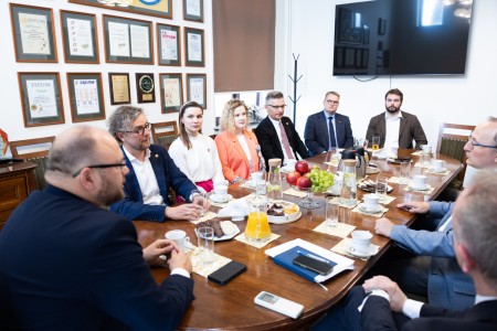 Kliknij, aby powiększyć zdjęcie.