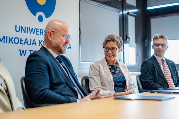 Kliknij, aby powiększyć zdjęcie.