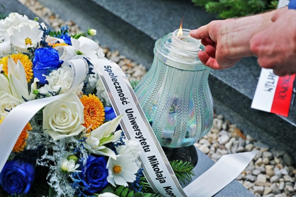 Kliknij, aby powiększyć zdjęcie.