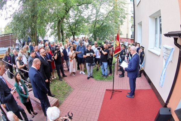 Kliknij, aby powiększyć zdjęcie.