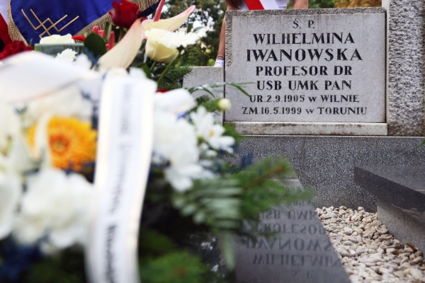 Click to zoom the picture.