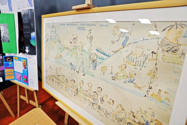 Click to zoom the picture.