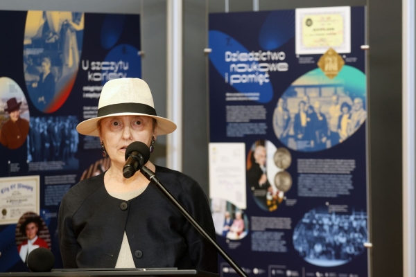 Click to zoom the picture.