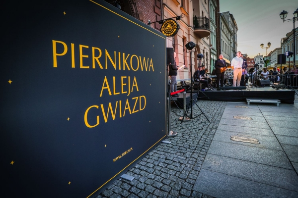 Kliknij, aby powiększyć zdjęcie.