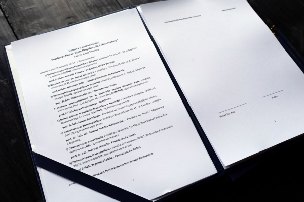 Click to zoom the picture.