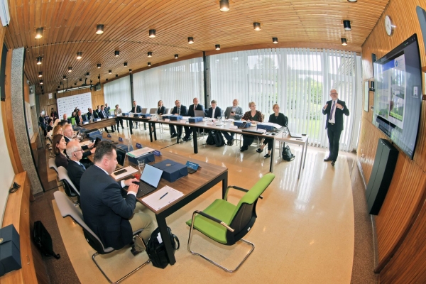 Click to zoom the picture.