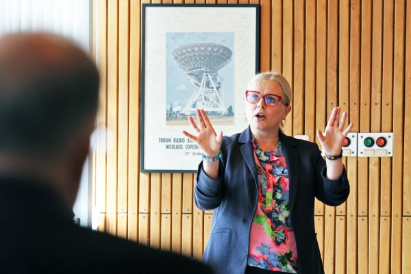 Click to zoom the picture.