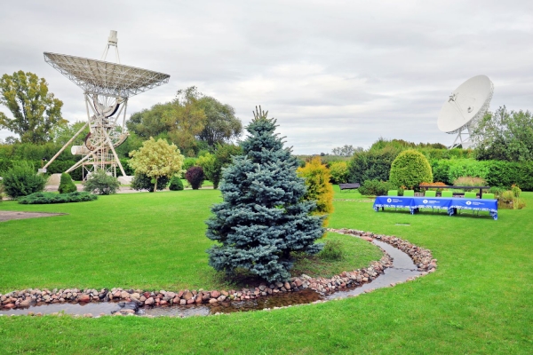 Click to zoom the picture.