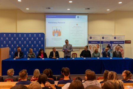 VII edycja warsztatów dla licealistów. Kliknij, aby powiększyć zdjęcie.