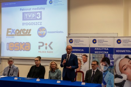 VII edycja warsztatów dla licealistów. Kliknij, aby powiększyć zdjęcie.