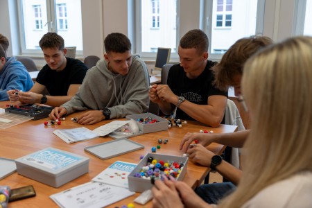 VII edycja warsztatów dla licealistów. Kliknij, aby powiększyć zdjęcie.