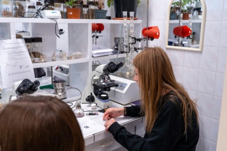 VII edycja warsztatów dla licealistów. Kliknij, aby powiększyć zdjęcie.