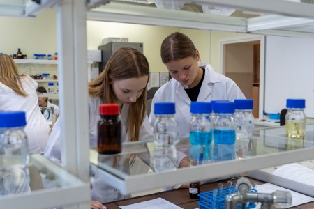 VII edycja warsztatów dla licealistów. Kliknij, aby powiększyć zdjęcie.