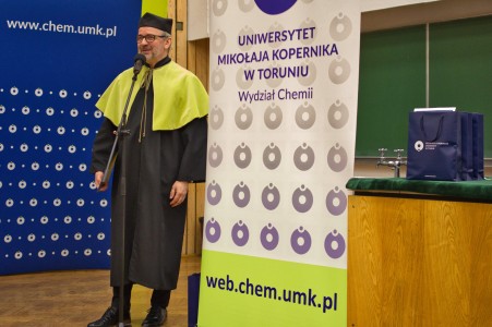 Kliknij, aby powiększyć zdjęcie.