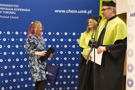 Kliknij, aby powiększyć zdjęcie.