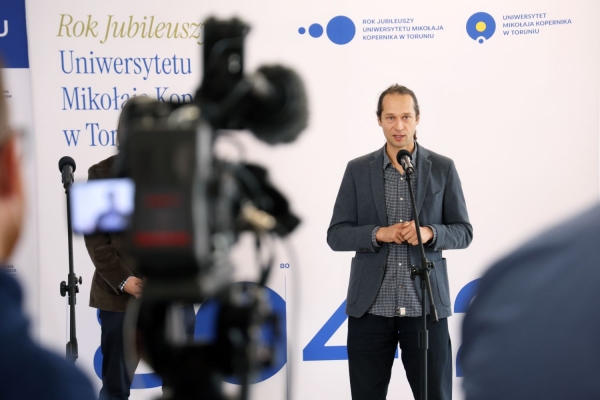 Kliknij, aby powiększyć zdjęcie.