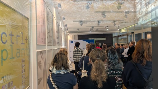 Click to zoom the picture.