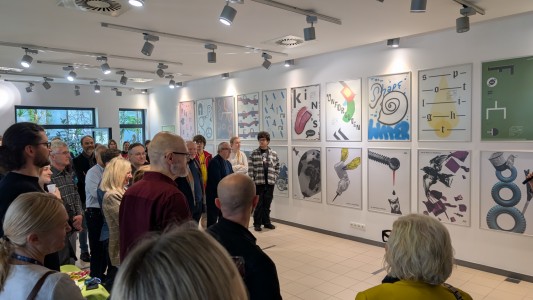 Click to zoom the picture.