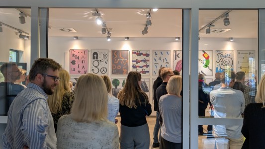 Click to zoom the picture.