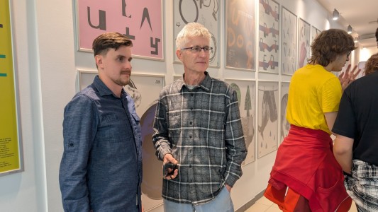 Click to zoom the picture.