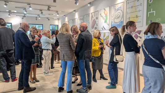 Click to zoom the picture.