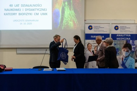 40-lecie Katedry Biofizyki CM UMK. Kliknij, aby powiększyć zdjęcie.
