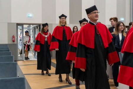 Kliknij, aby powiększyć zdjęcie.