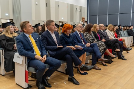 Dyplomatorium kierunków analityka medyczna, kosmetologia 18.10.2025. Kliknij, aby powiększyć zdjęcie.