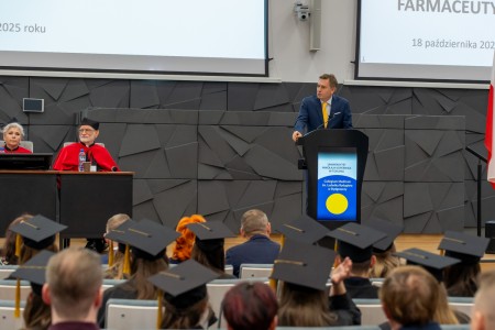 Dyplomatorium kierunków analityka medyczna, kosmetologia 18.10.2025. Kliknij, aby powiększyć zdjęcie.