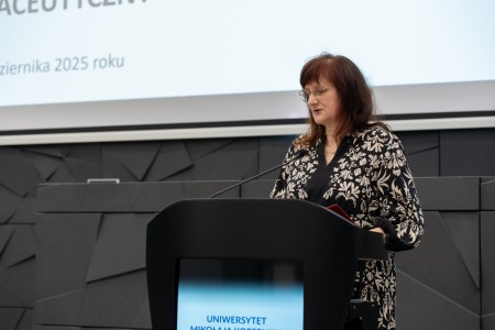 Dyplomatorium kierunków analityka medyczna, kosmetologia 18.10.2025. Kliknij, aby powiększyć zdjęcie.